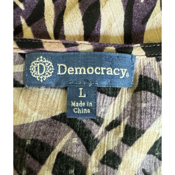 Democracy Ruffle Front Purple Zebra Stripe Animal Print V-Neck Blouse Sz L - Picture 5 of 5